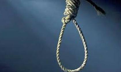 Youth commits suicide at Jamnapada | जामनापाडा येथे युवकाची आत्महत्या