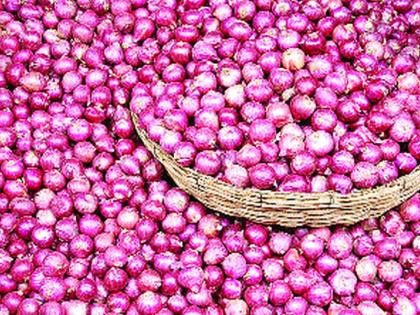 Heavy influx of red onion | लाल कांद्याची प्रचंड आवक