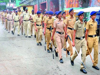 Police settlement of immersion procession | विसर्जन मिरवणुकीतील पोलीस बंदोबस्त