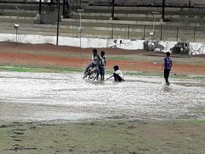 Parbhani District Sports Complex as Lake | परभणी जिल्हा क्रीडा संकुलाला तलावाचे स्वरुप