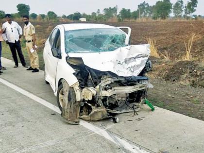 Head-on collision of two vehicles; One was killed on the spot | दोन वाहनांची समोरासमोरर धडक; एक जण जागीच ठार