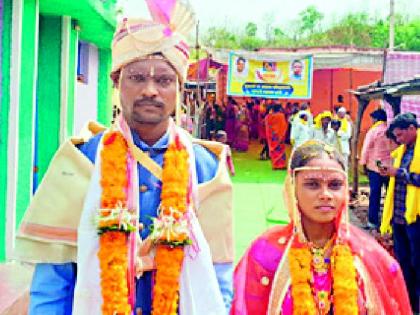 Grieving for her father's death, she married | पित्याच्या मृत्युचे दु:ख पचवून ‘ती’ बोहल्यावर चढली