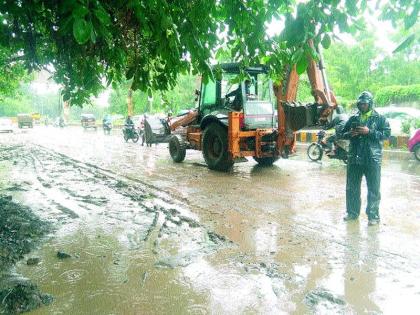 Nandini river flood water in 4 houses; Family living | नंदिनी नदीच्या पुराचे पाणी ४० घरांमध्ये; कुटुंबांची वाताहत