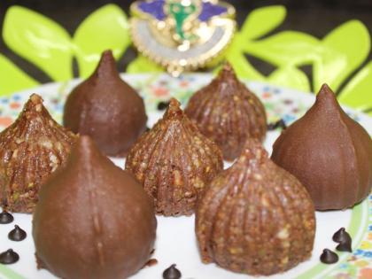 Dryfruit, a flavored modak with chocolate are famous in Nagpur | Ganesh Festival 2019; उपराजधानीत ड्रायफ्रुट, चॉकलेटसह फ्लेवर्ड मोदकांची पर्वणी