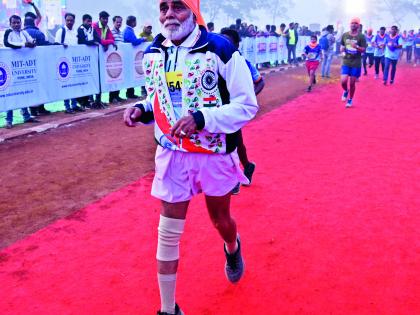 We are also excited! In the marathon, senior citizens will cheer | हम भी है जोश में ! महामॅरेथॉन’मध्ये ज्येष्ठ नागरिकांचा उत्साह दांडगा