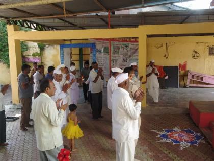 Distribution of Maha Aarti, Prasada in Abhona | अभोण्यात महाआरती, प्रसादाचे वाटप