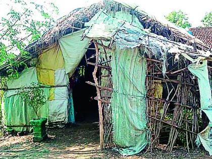 Beneficiaries living in slums are ineligible | निराश्रित अन् झोपडीत राहणारे लाभार्थी मात्र अपात्र