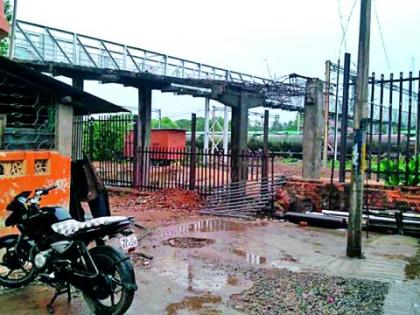 The issue of the railway bridge has disappeared | रेल्वे उड्डाण पुलाचा वाद मिटला