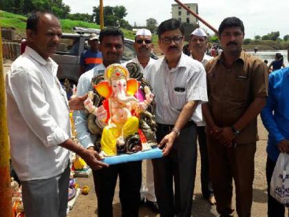 In Kolhapur, 150 Ganesh statues were immersed in the afternoon | कोल्हापुरात दुपारपर्यंत १५0 गणेश मूर्तींचे विसर्जन