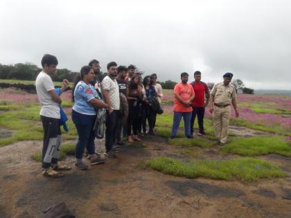 Forestry Studies on Biodiversity | वनपालाचा जैवविवधेवर अभ्यास -। कास पुष्पपठार