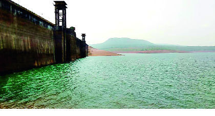 Only 23 percent water stock in the dam | धरणांत फक्त २३ टक्के पाणीसाठा