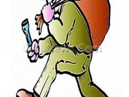 नवापुरात मोबाईल दुकानातून चोरी