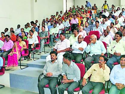 Parent meetings in 'Jayset' by 'Paes Club' | ‘जेडीआयईटी’मध्ये ‘पेस क्लब’तर्फे पालक सभा