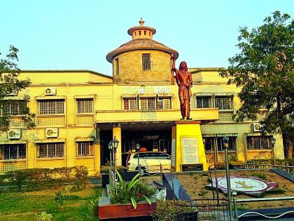 Will the poet Gulduru Kalidas Sanskrit University get 'booster dosage'? | कवि गुलगुरू कालिदास संस्कृत विद्यापीठाला ‘बूस्टर डोज’ मिळणार का?