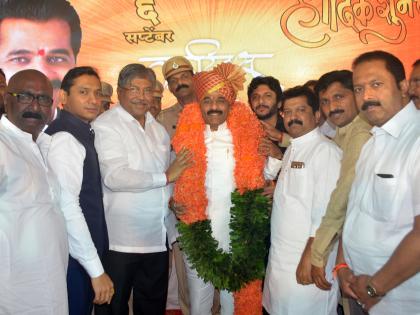 Inauguration of Contact Office, Mahesh Jadhav predicts future MLA, Chandrakant Patil | महेश जाधव उत्तरचे भावी आमदार, चंद्रकांत पाटील यांचे भाकीत, संपर्क कार्यालयाचे उद्घाटन