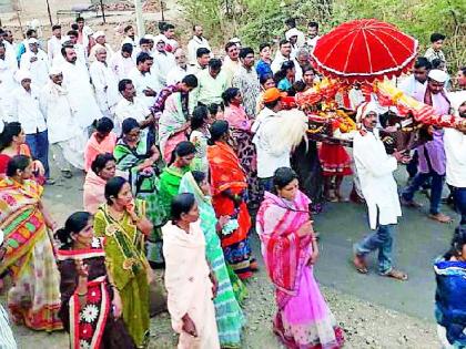 Palkhi of Goddess Rukmini in Kondanayapura is headed towards Pandharpur | कौंडण्यपुरातील देवी रुक्मिणीची पालखी पंढरपूरकडे मार्गस्थ