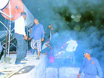 Hotel Grand Mahfil Fire | हॉटेल ग्रॅन्ड महफीलला आग Hotel Grand Mahfil Fire | हॉटेल ग्रॅन्ड महफीलला आग