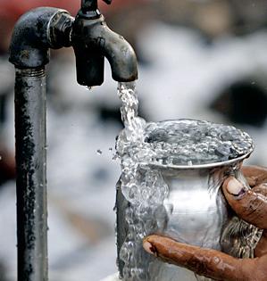 Water supply from Monday to the next one day | सोमवारपासून एक दिवसाआड पाणीपुरवठा