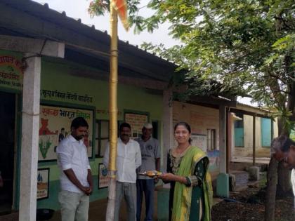 Shivrajyabhishek Day in Devgaon Gram Panchayat | देवगांव ग्रामपंचायतीत शिवराज्याभिषेक दिन