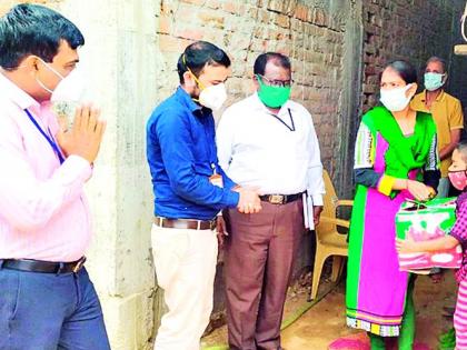 A helping hand to children who have lost their parents due to corona | कोरोनामुळे पालक हिरावलेल्या बालकांना मदतीचा हात A helping hand to children who have lost their parents due to corona | कोरोनामुळे पालक हिरावलेल्या बालकांना मदतीचा हात
