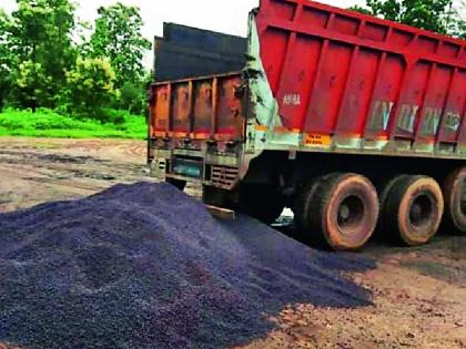 Deori police seize 5 lakhs iron | देवरी पोलिसांनी पकडले ३४ लाखांचे लोखंड Deori police seize 5 lakhs iron | देवरी पोलिसांनी पकडले ३४ लाखांचे लोखंड