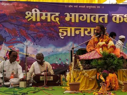 The Kirtan Festival started in Jafarabad | जाफराबाद येथील कीर्तन महोत्सवास प्रारंभ