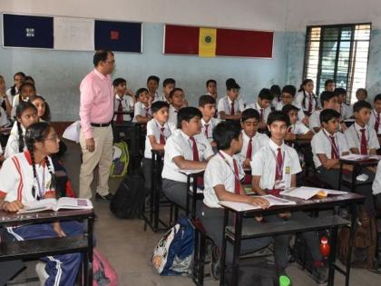 विद्यार्थ्यांनो हात धुवायला प्राधान्य द्या