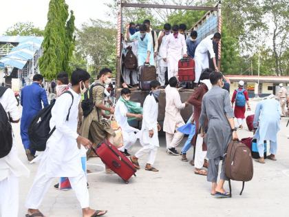 Special train departed for the second day in a row | सलग दुसऱ्या दिवशी विशेष ट्रेन रवाना Special train departed for the second day in a row | सलग दुसऱ्या दिवशी विशेष ट्रेन रवाना