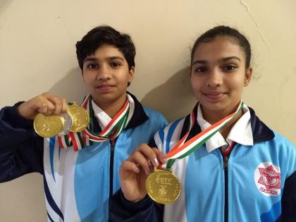 Riddhi, Siddhi's golden performance in Aurangabad National Gymnastics Championship | राष्ट्रीय जिम्नॅस्टिक्स स्पर्धेत औरंगाबादच्या रिद्धी, सिद्धीची गोल्डन कामगिरी