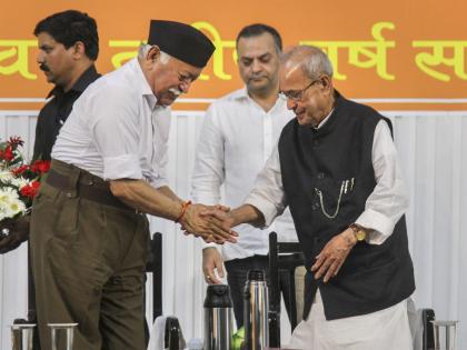 Pranab Mukherjee presented Congress agenda on RSS dias | संघाच्या व्यासपीठावर काँग्रेसचा अजेंडा मांडून प्रणबदा झाले आणखी मोठे, काँग्रेसने काय मिळवले?