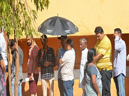 14 people suffer from heatstroke in Kolhapur during Lok Sabha polling | LokSabha2024: मतदानादरम्यान कोल्हापुरात १४ जणांना उष्माघाताचा त्रास