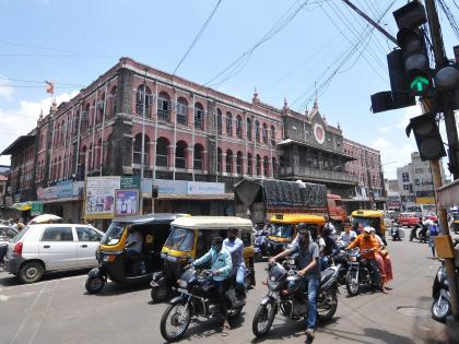 Signal started, just two hours, traffic jam | Traffic Kolhapur : सिग्नल सुरु, फक्त दोन तासापुरते, वाहतुकीची कोंडी