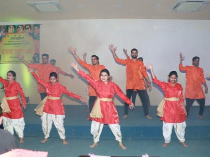  'Rainbow' cultural program in Ashoka school excited | अशोकाचा ‘इंद्रधनुष्य’ सांस्कृतिक कार्यक्रम उत्साहात