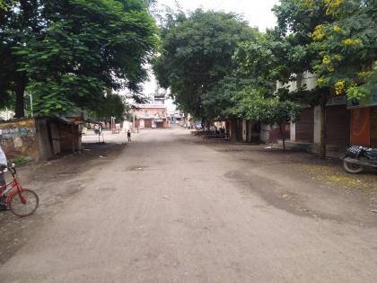 Closed for four days at Brahmangaon | ब्राह्मणगाव येथे चार दिवस बंद