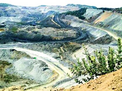 Coarsification of coal mines | कोळसा खाणींमुळे घोंगावतेय जलसंकट