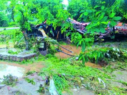 Millions of shocks hit the two-day rain | दोन दिवसांच्या पावसामुळे लाखोंचा फटका