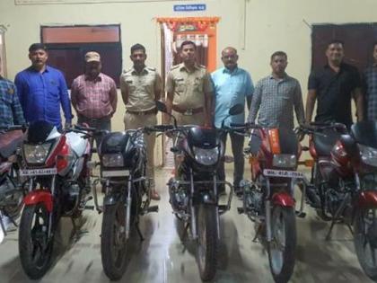 Three minor thieves caught | तीन अल्पवयीन चोर पकडले Three minor thieves caught | तीन अल्पवयीन चोर पकडले