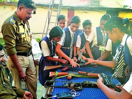 Because of the police, citizens' sense of security | पोलिसांमुळेच नागरिकांमध्ये सुरक्षेची भावना