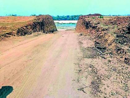 Illegal excavation of sand from Muradada sandgate | मुरदाडा रेतीघाटावरुन रेतीचे अवैध उत्खनन