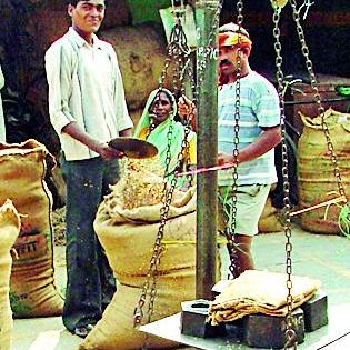 निकृष्ट सांगून धान खरेदीस नकार