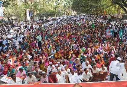 'Boca', 'Kolh' and 'Monsters' in the Jagrao Mela in Kolhapur, Satej Patil's News | कोल्हापुरातील जागृती मेळाव्यात ‘बोका’, ‘कोल्हा’ आणि ’राक्षस’ शेलक्या शब्दात सतेज पाटील यांचा समाचार