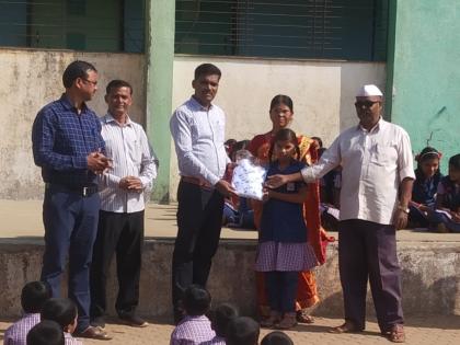  The honesty of the student, the ring of 3 thousand has been returned | विद्यार्थिनीचा प्रामाणिकपणा, ४० हजारांची अंगठी केली परत