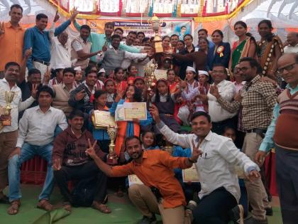 Kulwandi won the Cup with a beta | कुळवंडी बीटाने पटकावला चषक