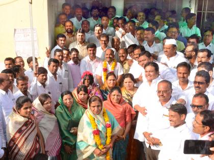 Parbhani: Dist. W Vitekar, Chaudhary as Vice President | परभणी: जि. प. अध्यक्षपदी विटेकर, उपाध्यक्षपदी चौधरी