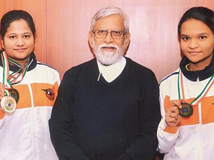 Harshadala three medals in the national shootout, Karla Sanghaik Bronze | राष्ट्रीय नेमबाजीत हर्षदाला तीन मेडल, कृपाला सांघिक कास्य