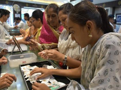  Millions of economic turnover in the market on the auspicious day of Akshay Trutiya | अक्षय तृतीयेच्या मुहूर्तावर बाजारपेठेत लाखोंची आर्थिक उलाढाल 