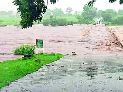 Rain falls again in Melghat; 3 villages 'not rechable' | मेळघाटात पुन्हा पावसाचे थैमान; ४० गावे ‘नॉट रिचेबल’