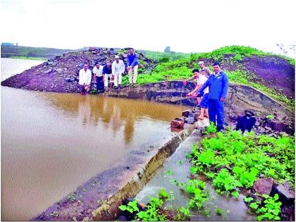 Hydropower of the leisure pond at Dahyane | दह्याणे येथील पाझर तलावाचे जलपूजन