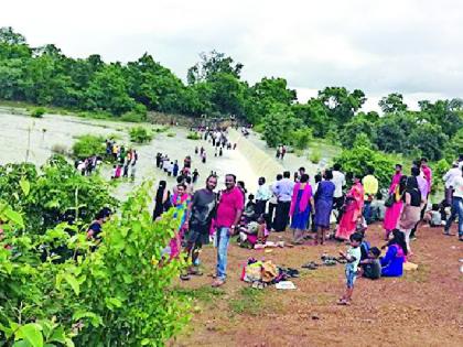 The crowd of tourists on Lake Asolamenda increased | आसोलामेंढा तलावावर वाढली पर्यटकांची गर्दी