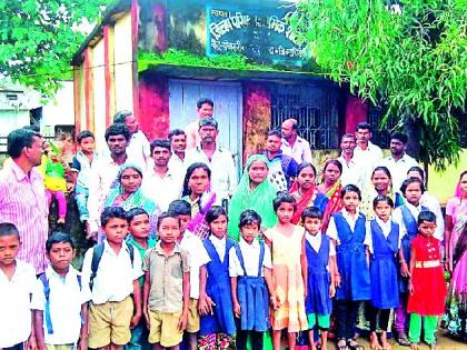 Bandhavai school closed for three days | बांधेगावची शाळा तीन दिवसांपासून बंद